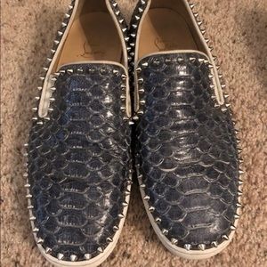 Christian Louboutin pik boat